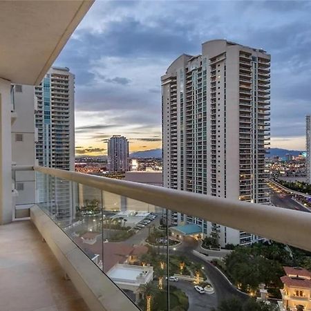 Stunning Four Bedroom Fully Professionally Remodeled Apartment Las Vegas Ngoại thất bức ảnh