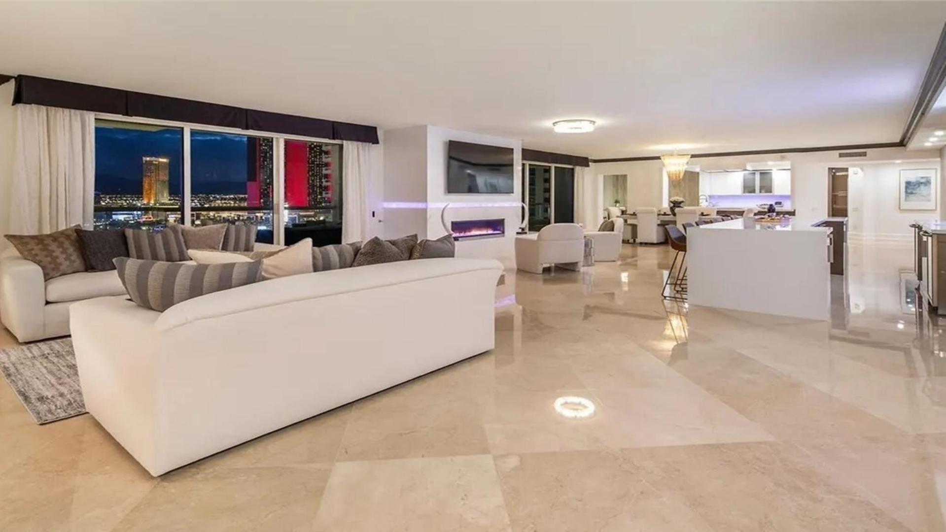 Stunning Four Bedroom Fully Professionally Remodeled Apartment Las Vegas Ngoại thất bức ảnh